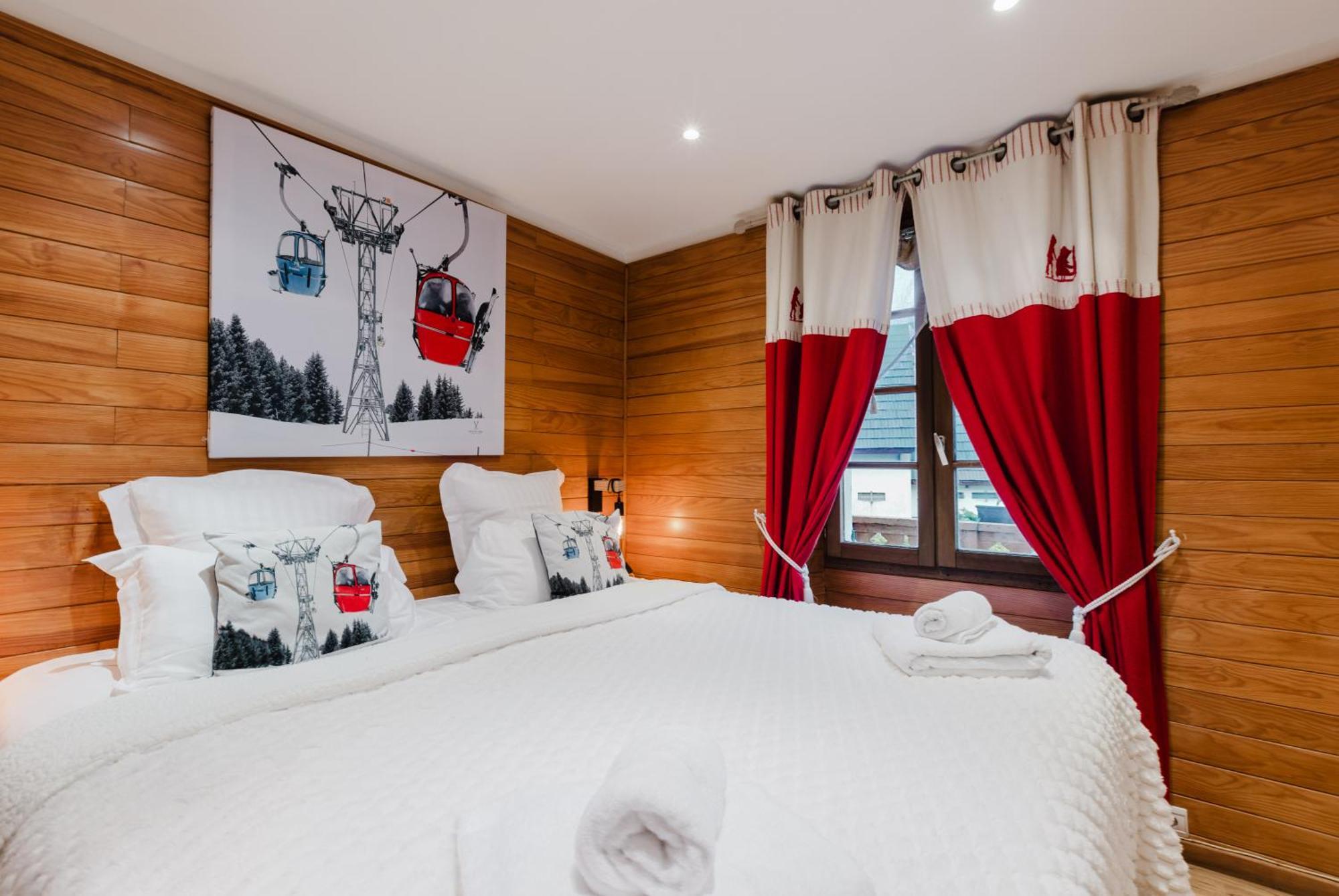 Deluxe Double Room,1773731541:JPEG