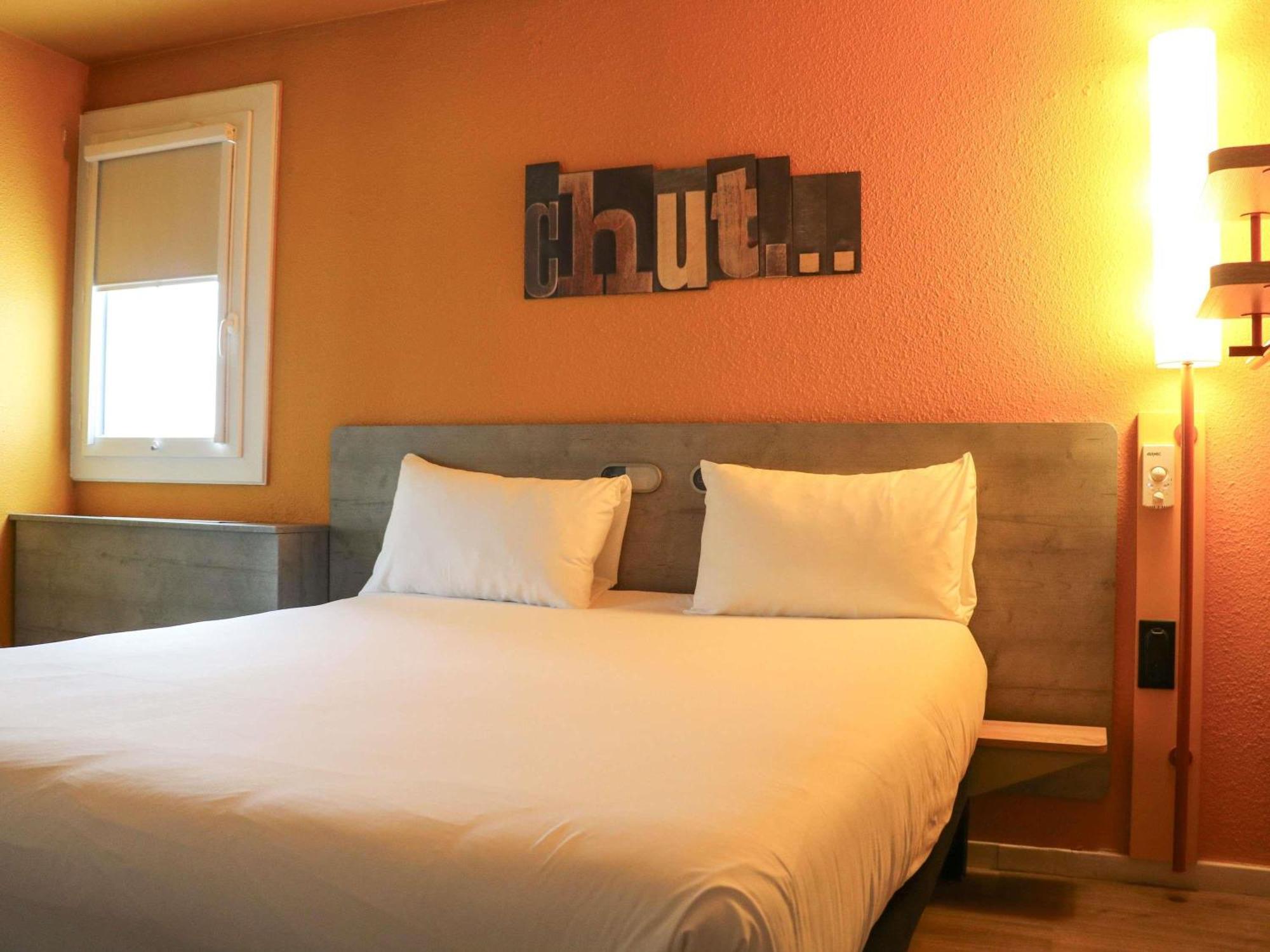 Standard Zimmer mit Kingsize-Bett - barrierefrei