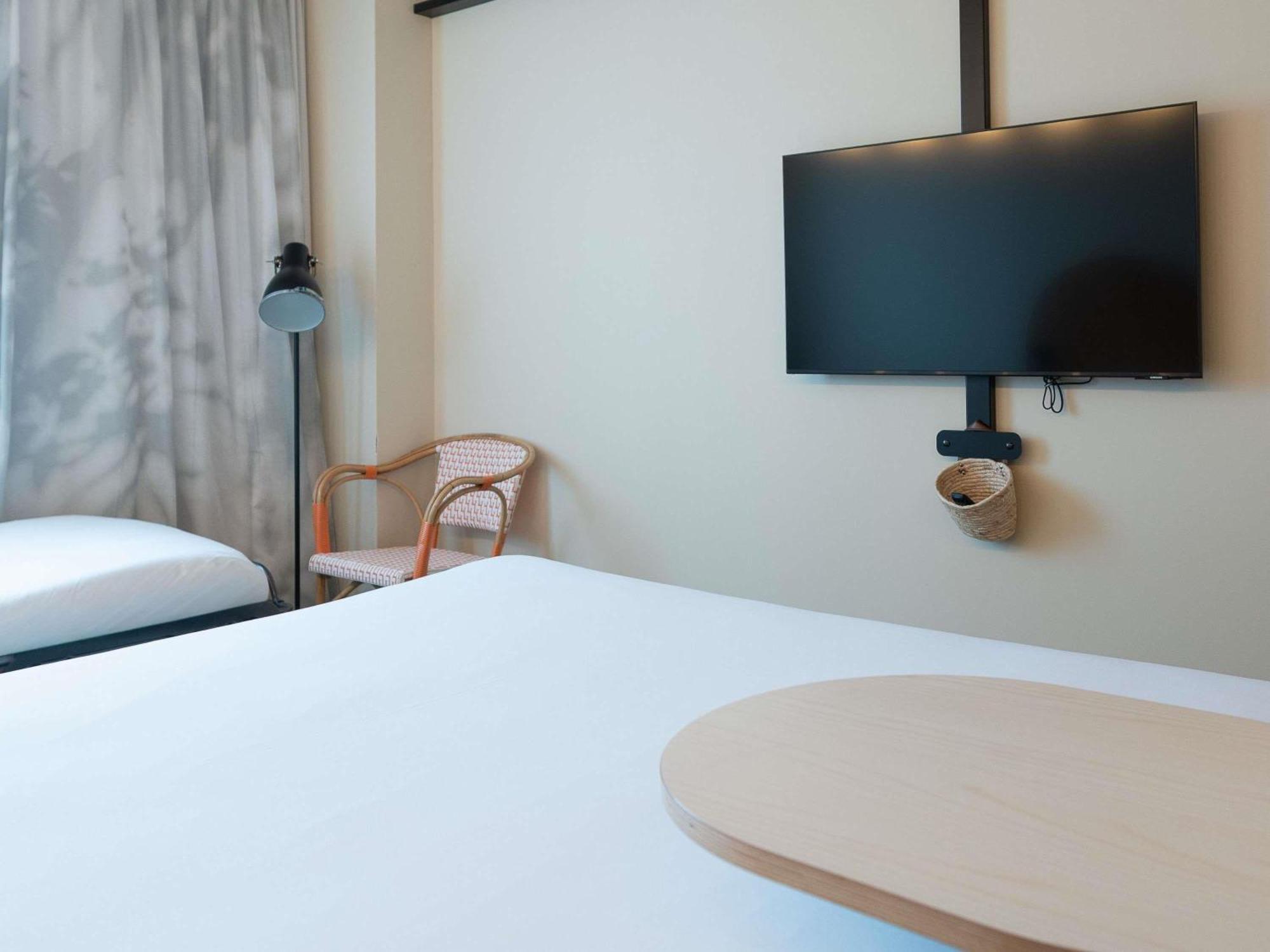 Habitación Estándar con 1 cama doble y sofá