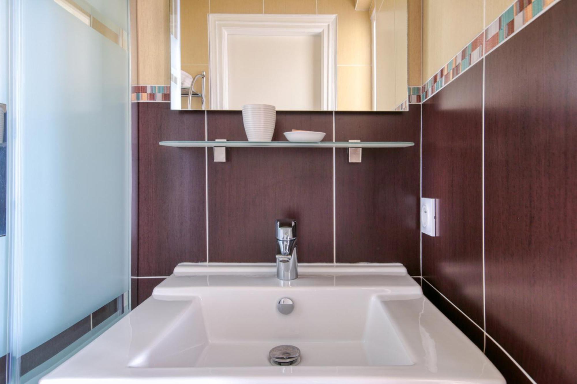 Superior Double Room Street View
