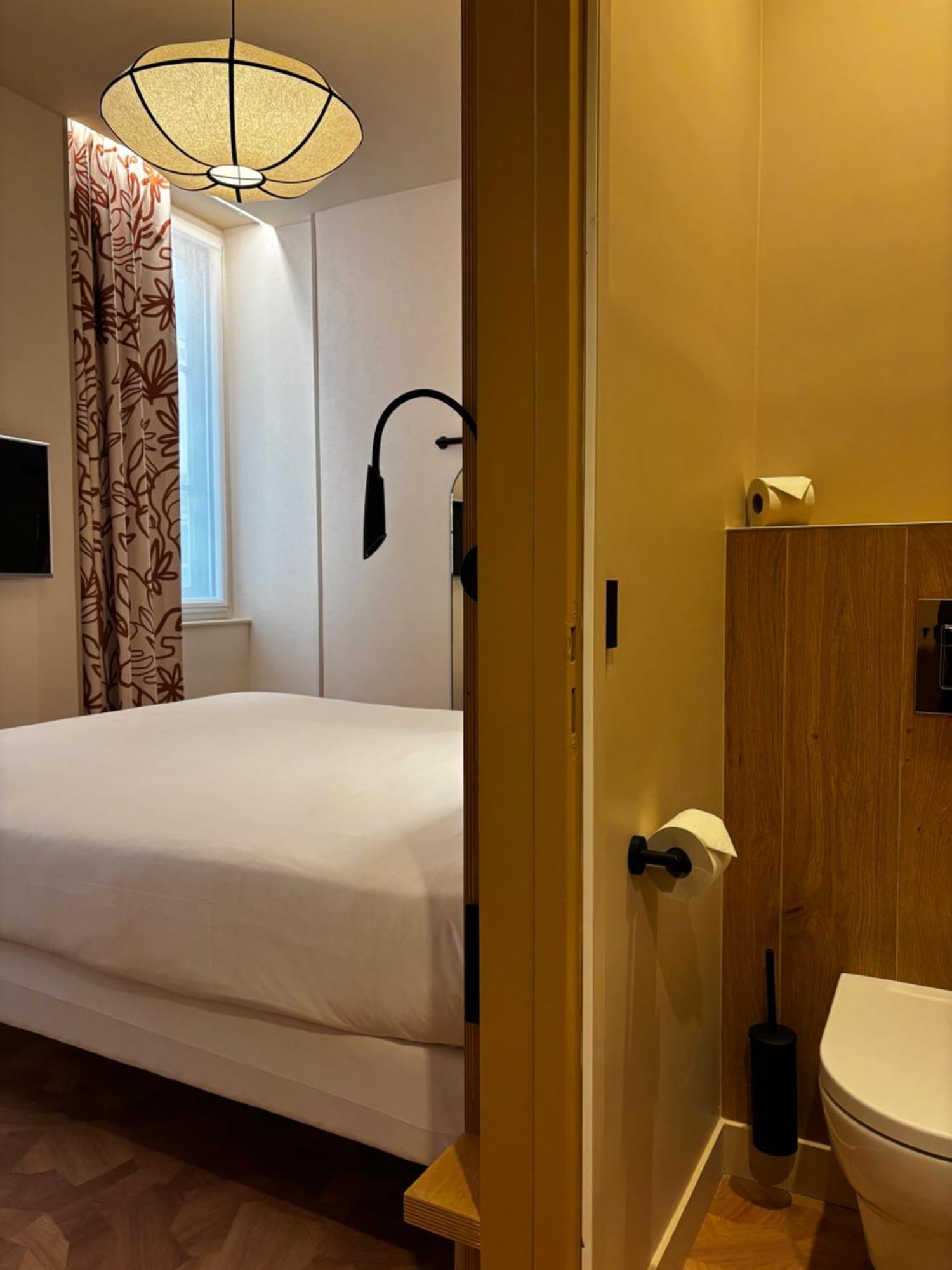 Comfort Queen Room Non-Smoking