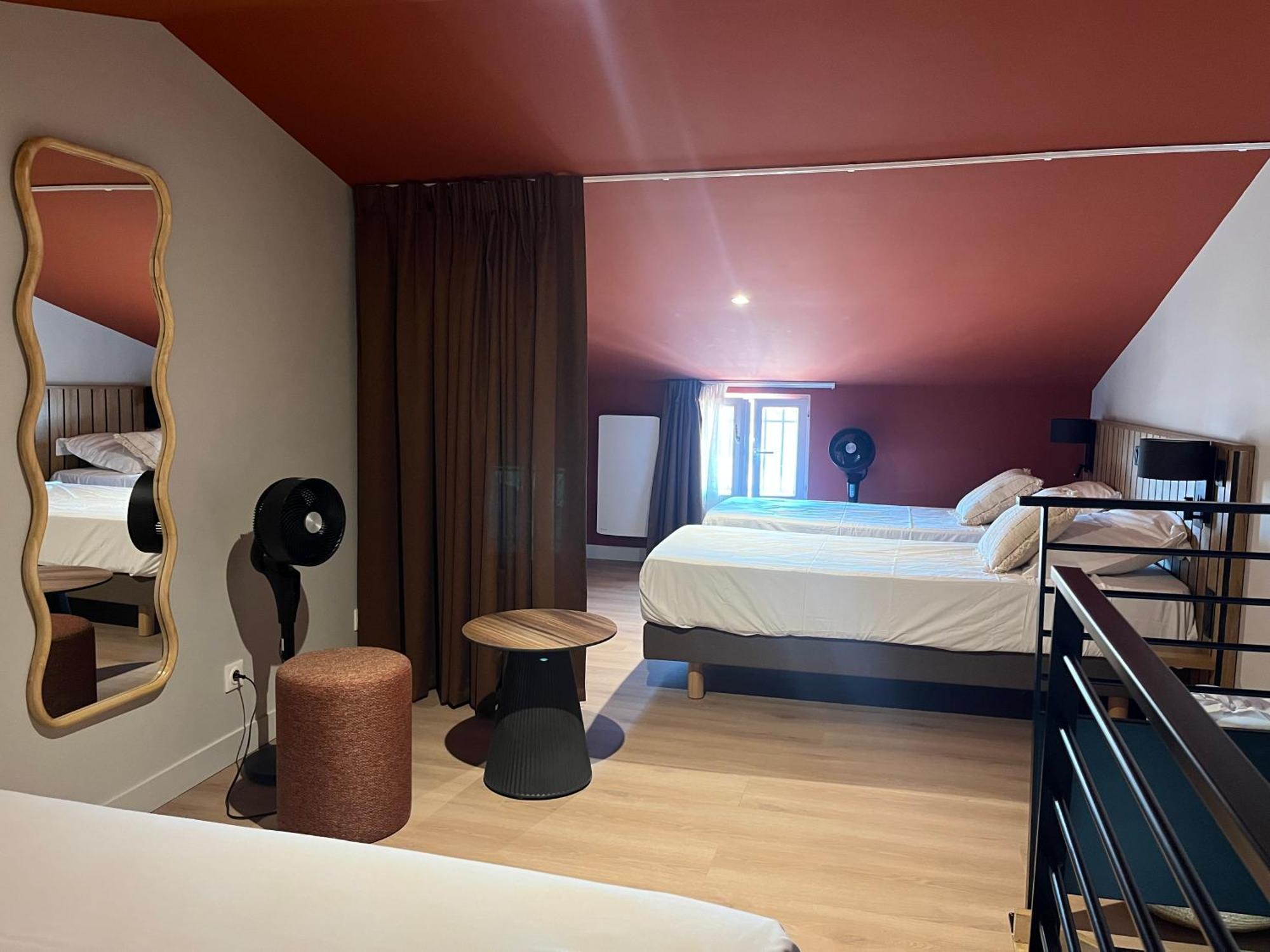 Studio Split Level