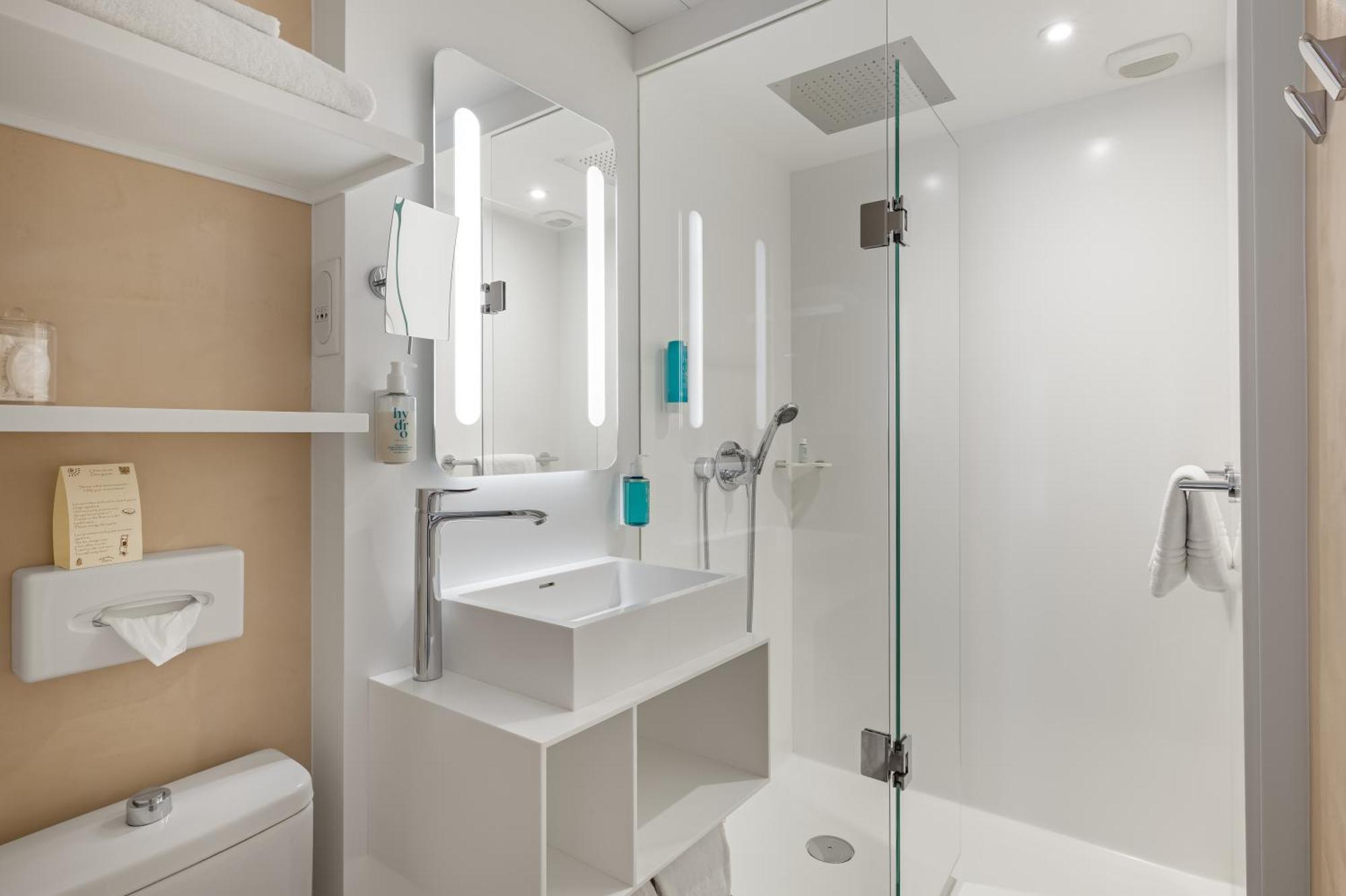 Classic Double or Twin Room