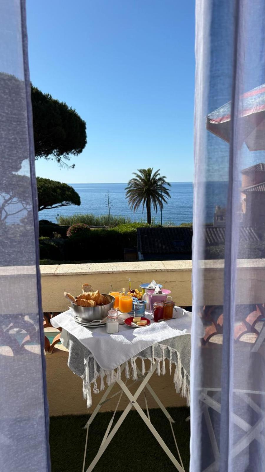 Double Room Sea View