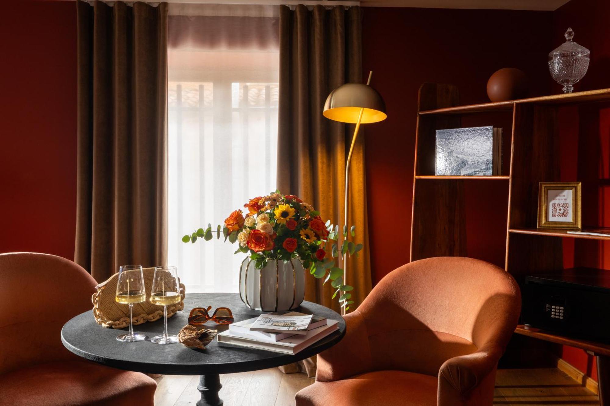 Executive Suite