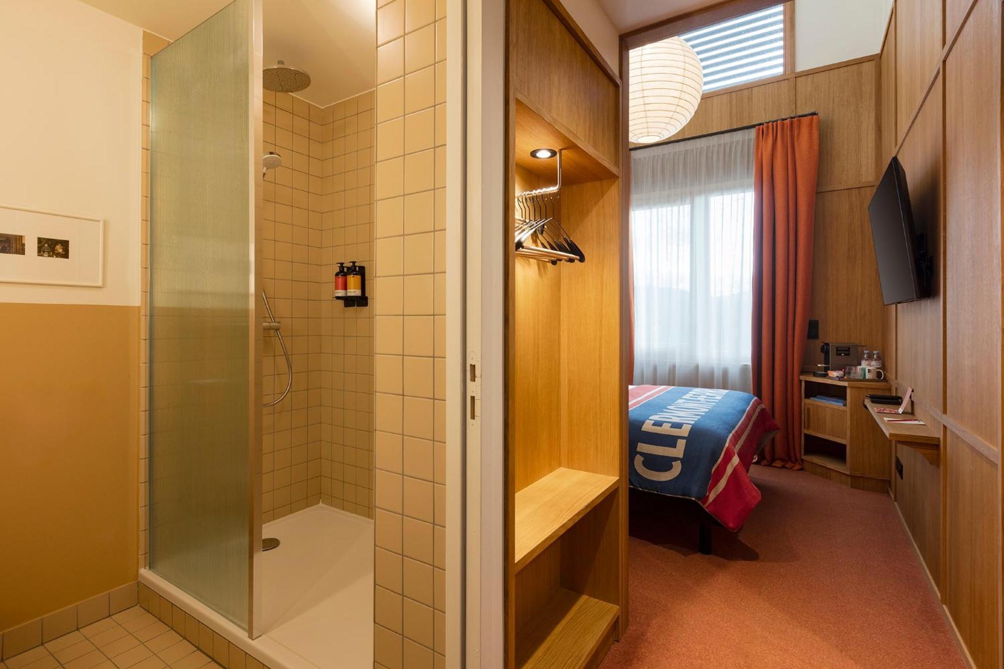 Double Height Room