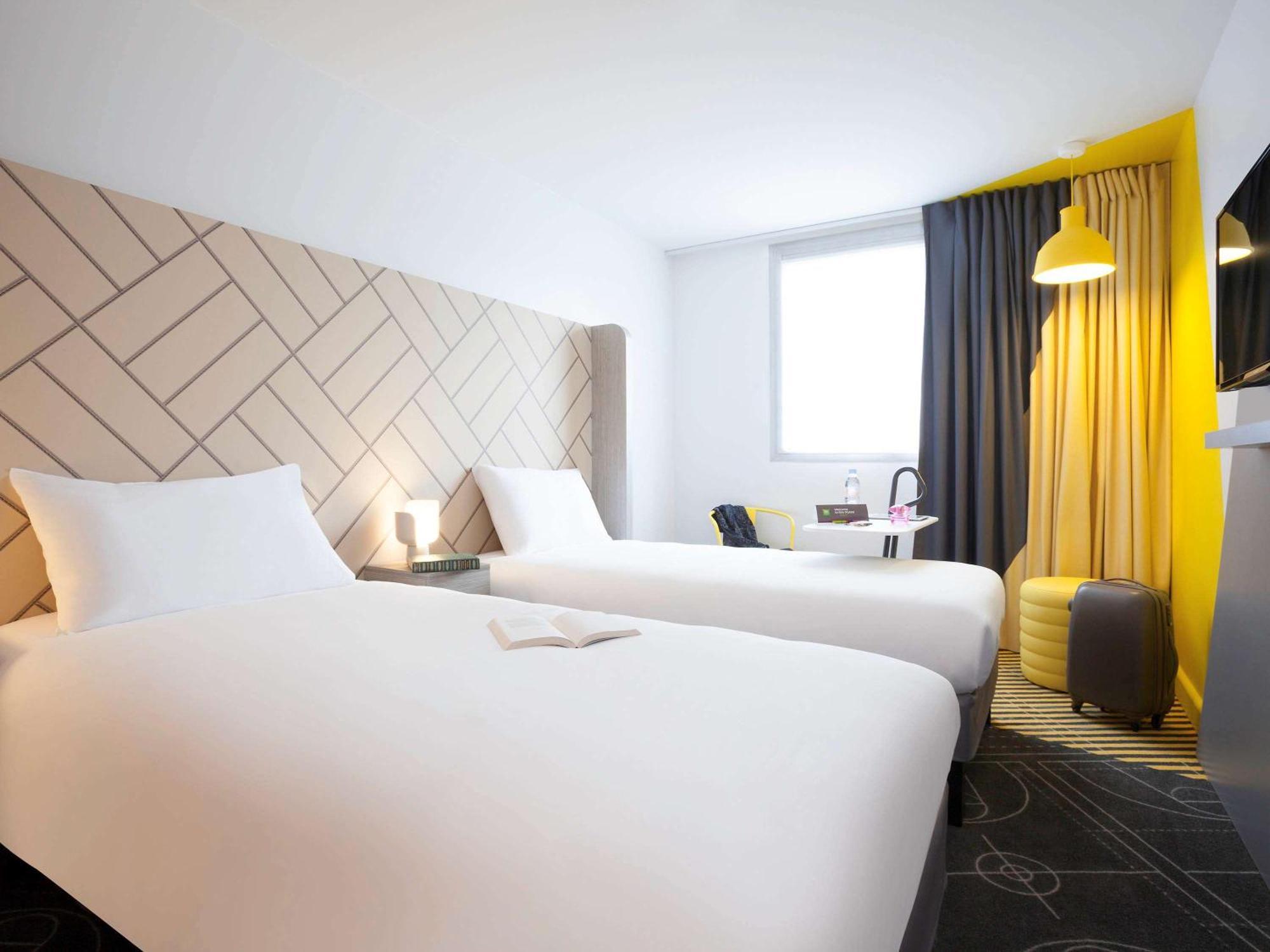 Standard Twin Room