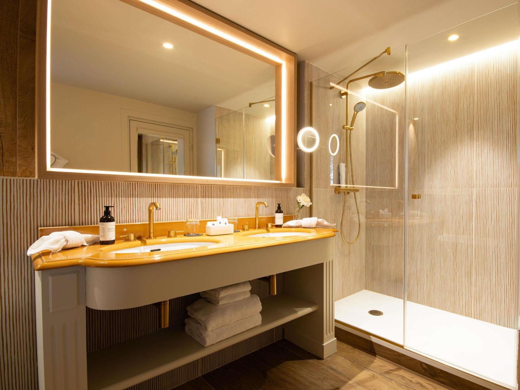 Terrace Suite King Bed Panoramic View