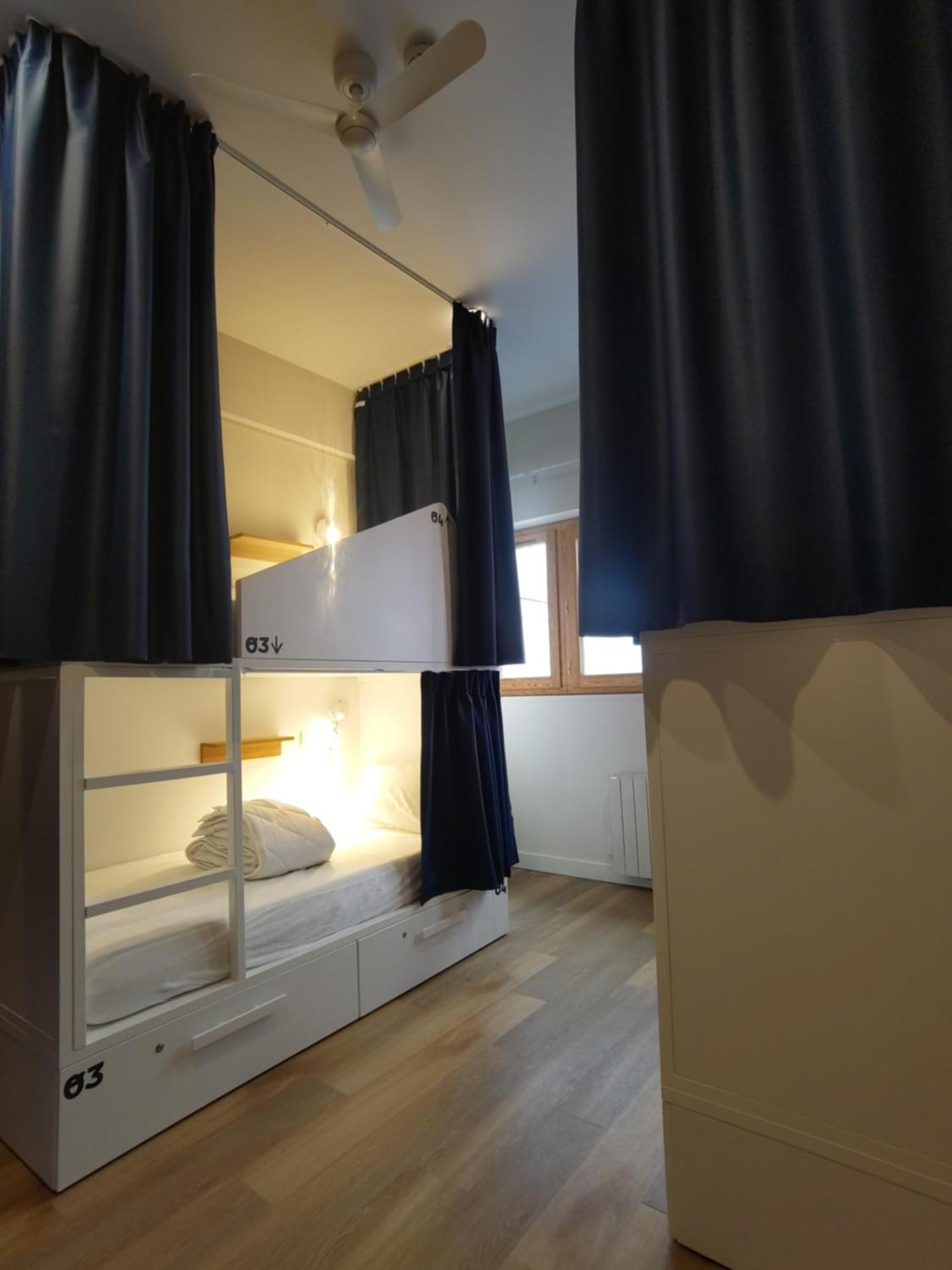 Bunk Bed 4-Bed Mixed Dormitory Room