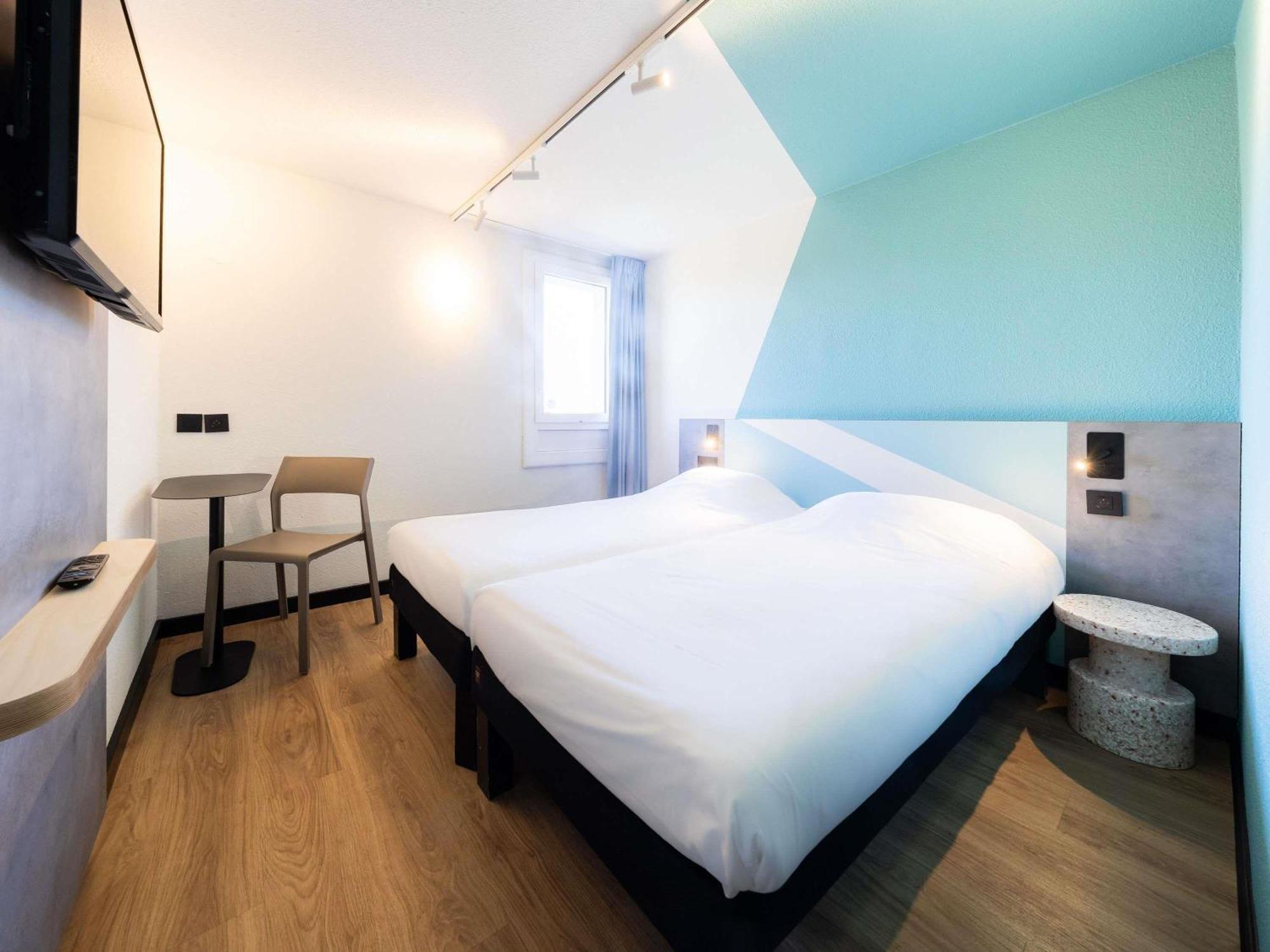 Twin Room 2 Single Beds
