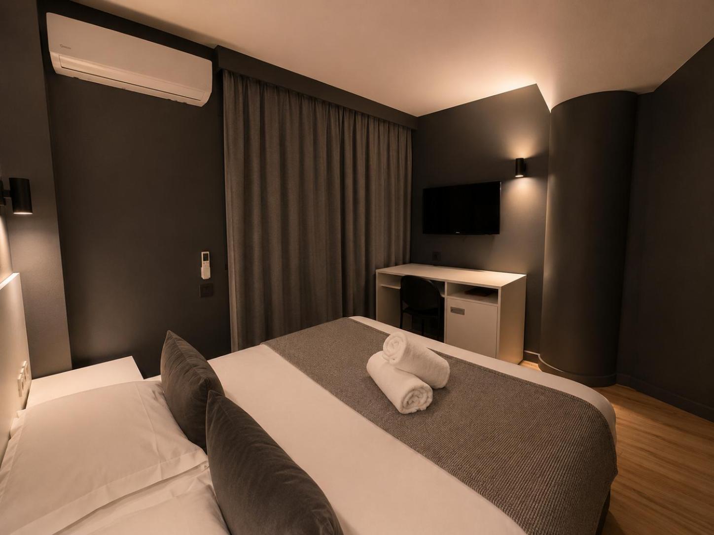 Comfort room Without Balcony Ground floor stairs
