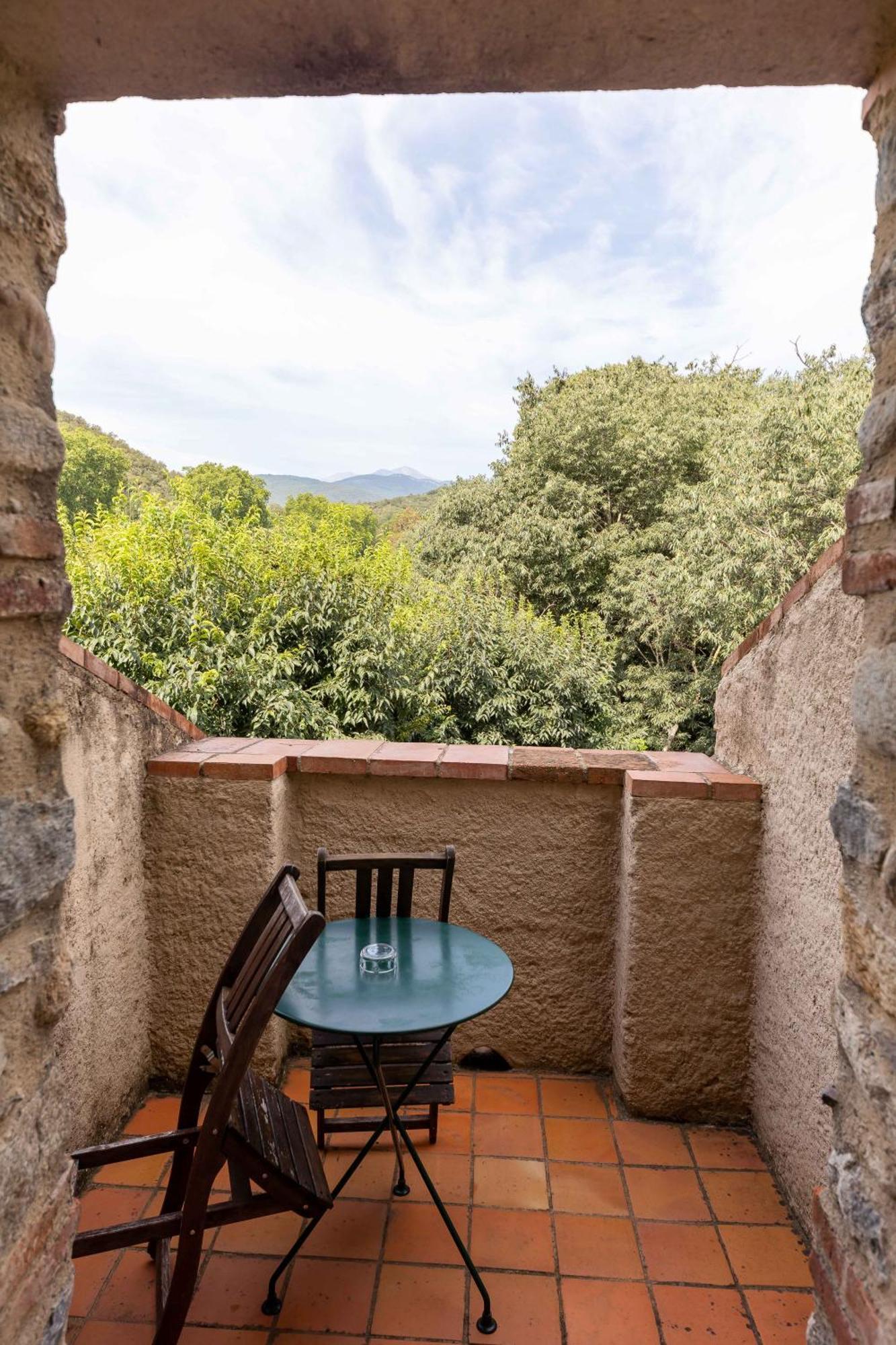 Family Room Garden View