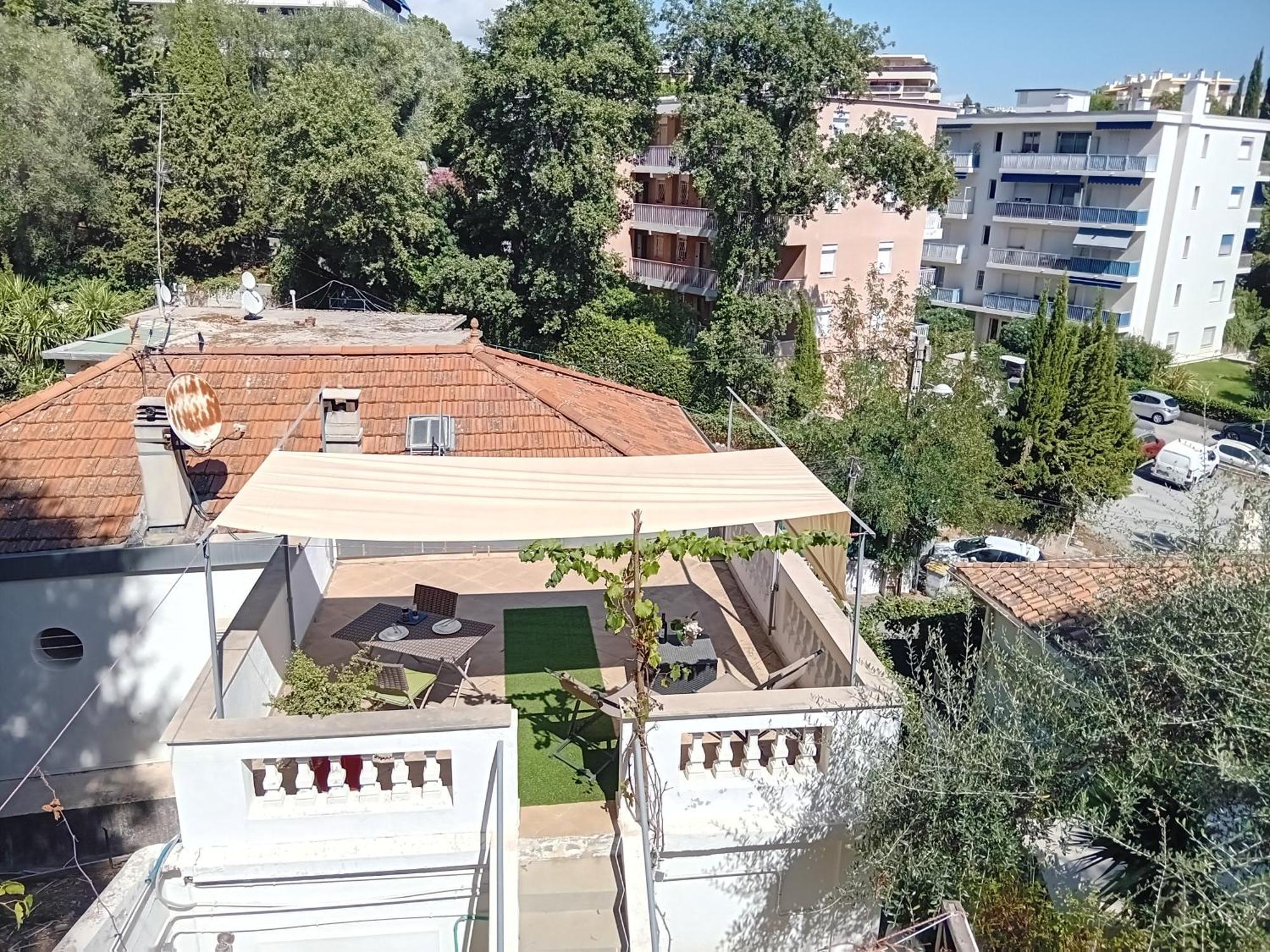 Junior Suite Garden View