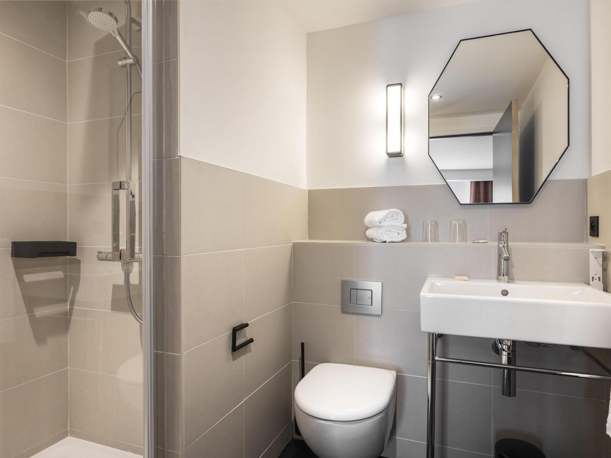 Classic Single Room