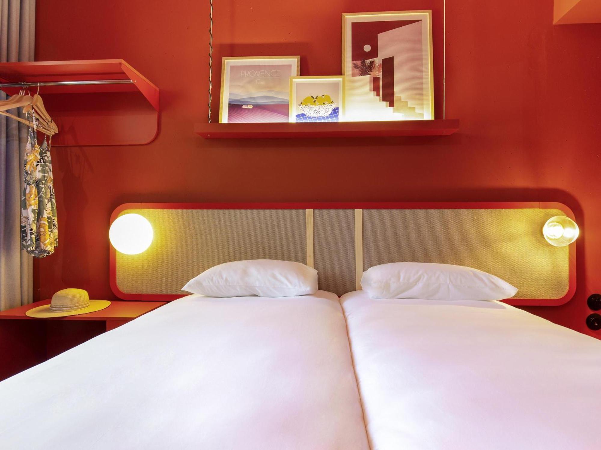 Standard Room Two Single Beds