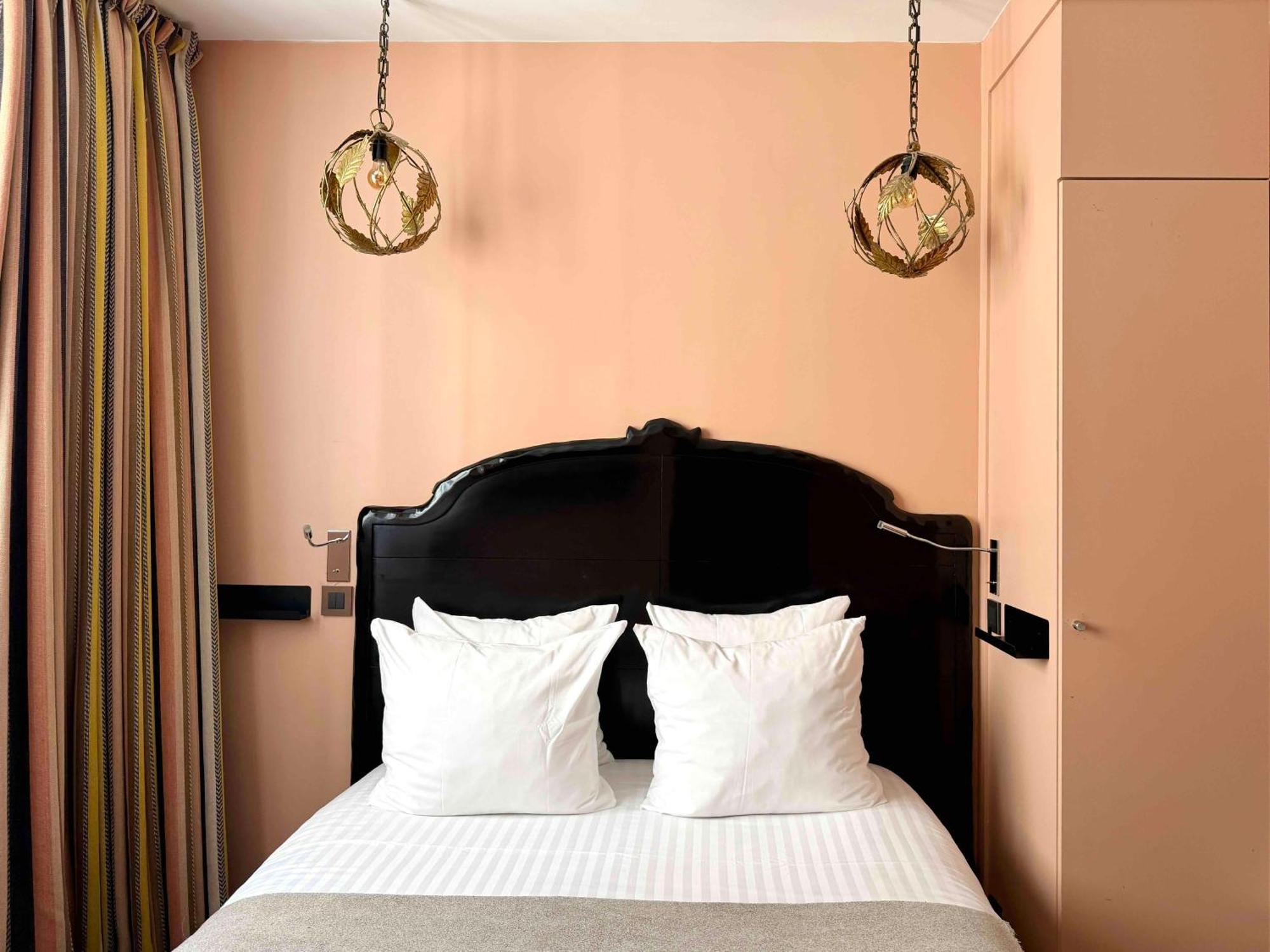 Small Classic Room Albert House