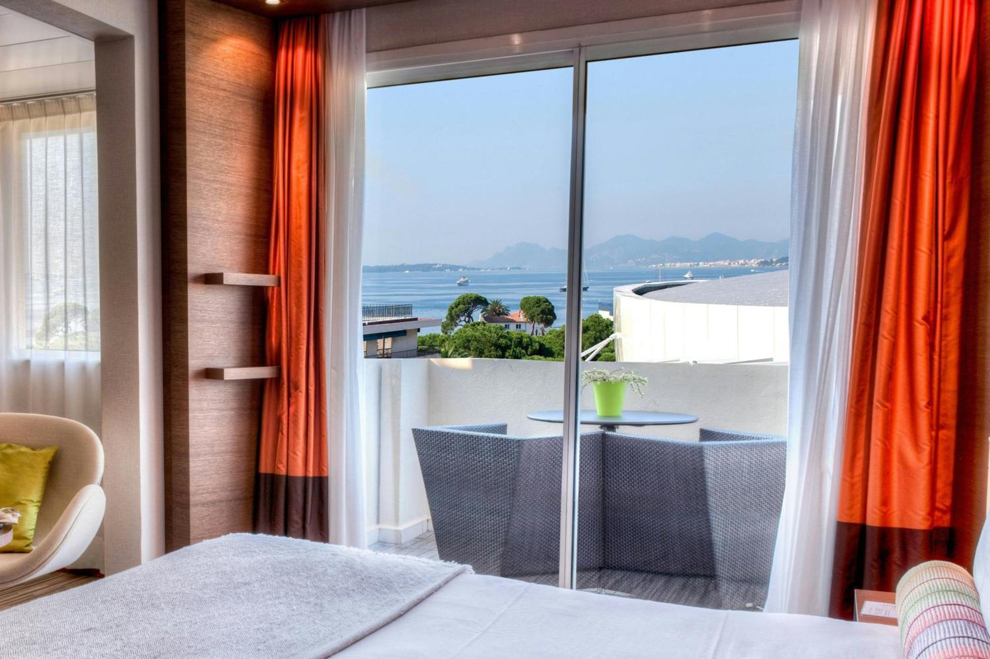 Double Room Partial Sea View Balcony