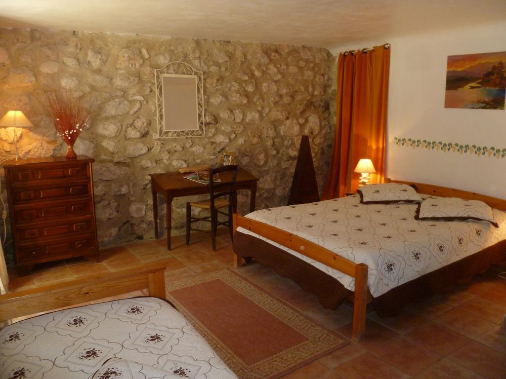 Chambre Triple - Vue sur Jardin