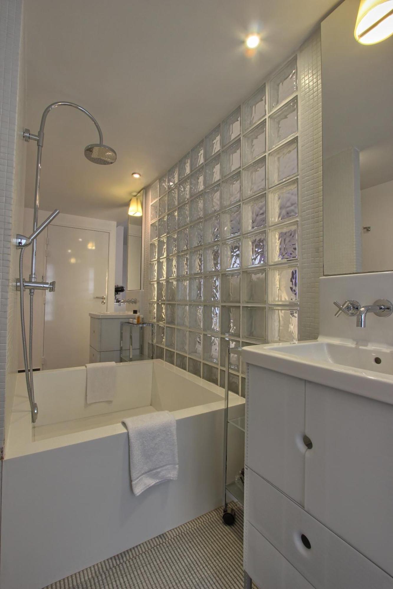 Superior Double or Twin Room,1548646135:JPEG