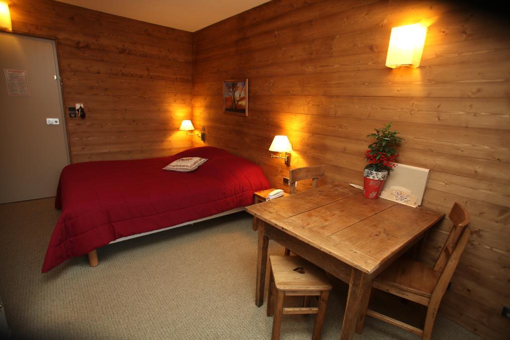 Triple Room,199010224:JPEG