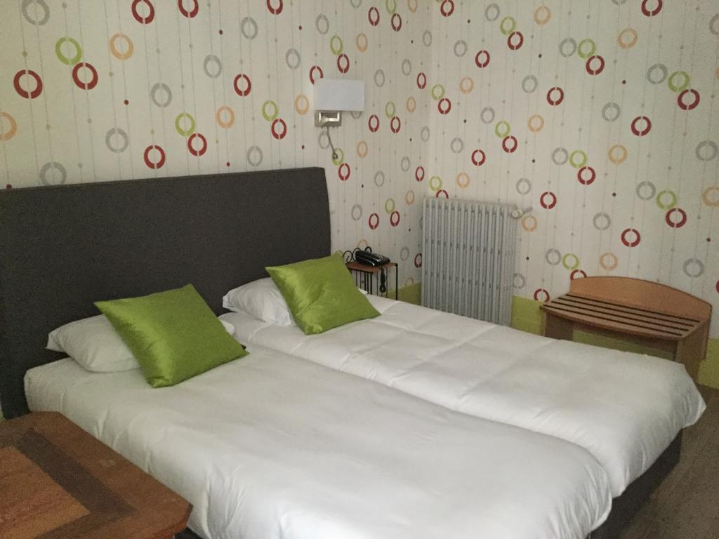 Zweibettzimmer