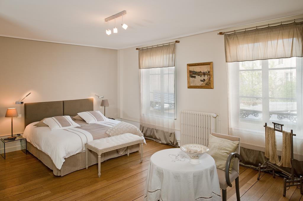 Superior Double Room only accessible by stairs,537828090:JPEG