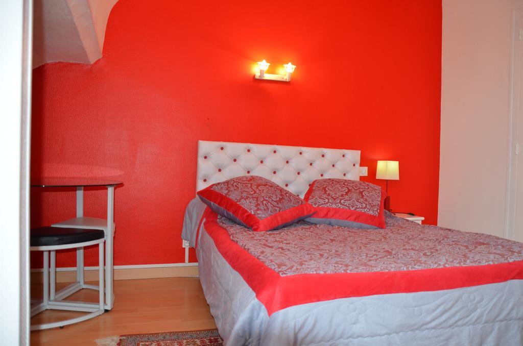 Large Twin Room