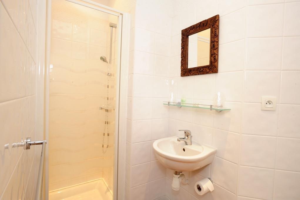 Habitación Doble con baño privado