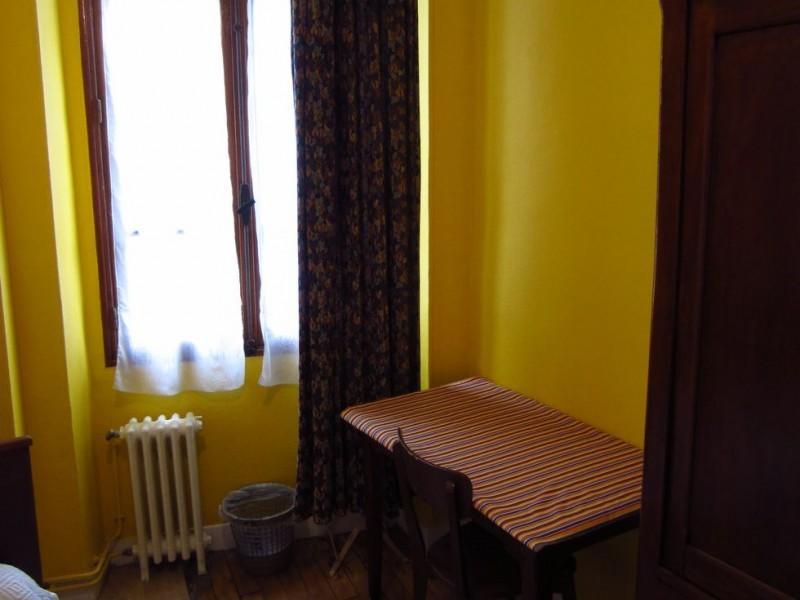 Single Room Shared Toilet,235500917:JPEG