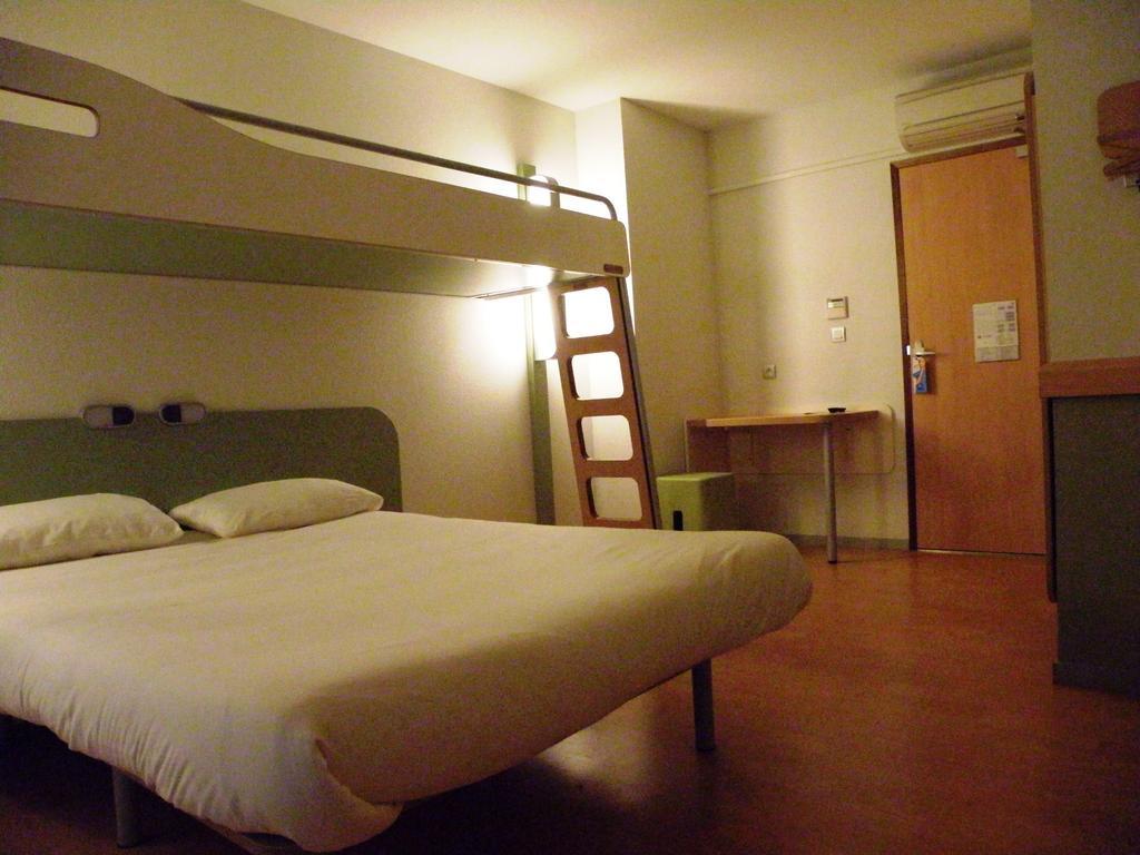 Triple Room,248377545:JPEG