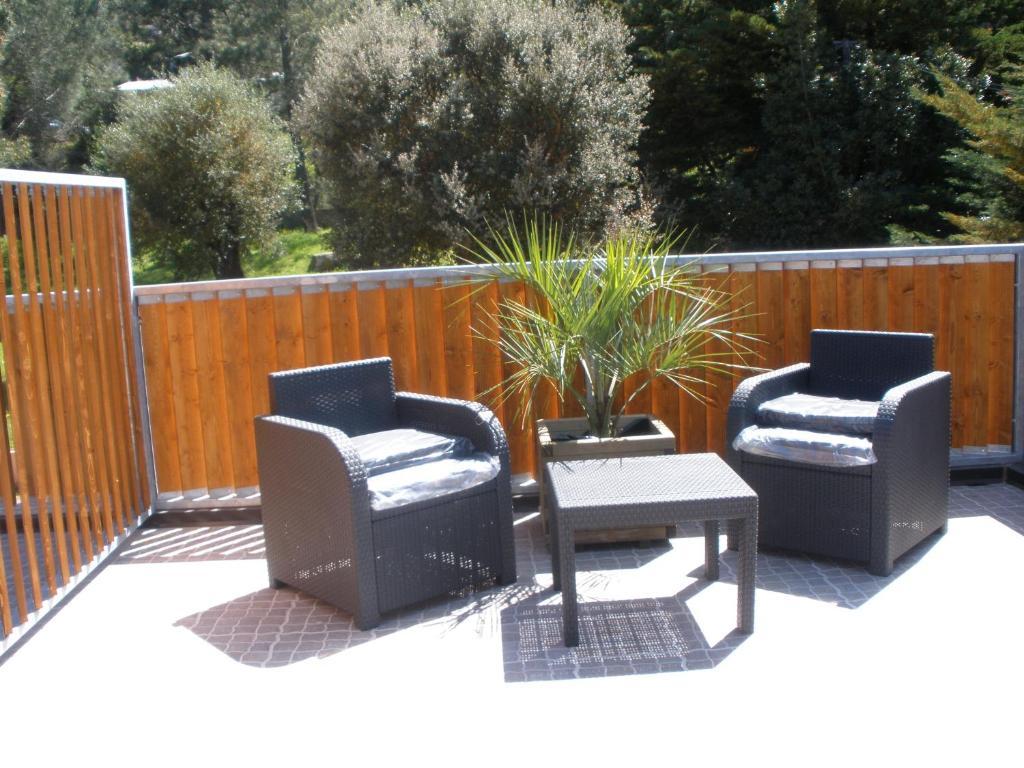 Dreibettzimmer mit Terrasse