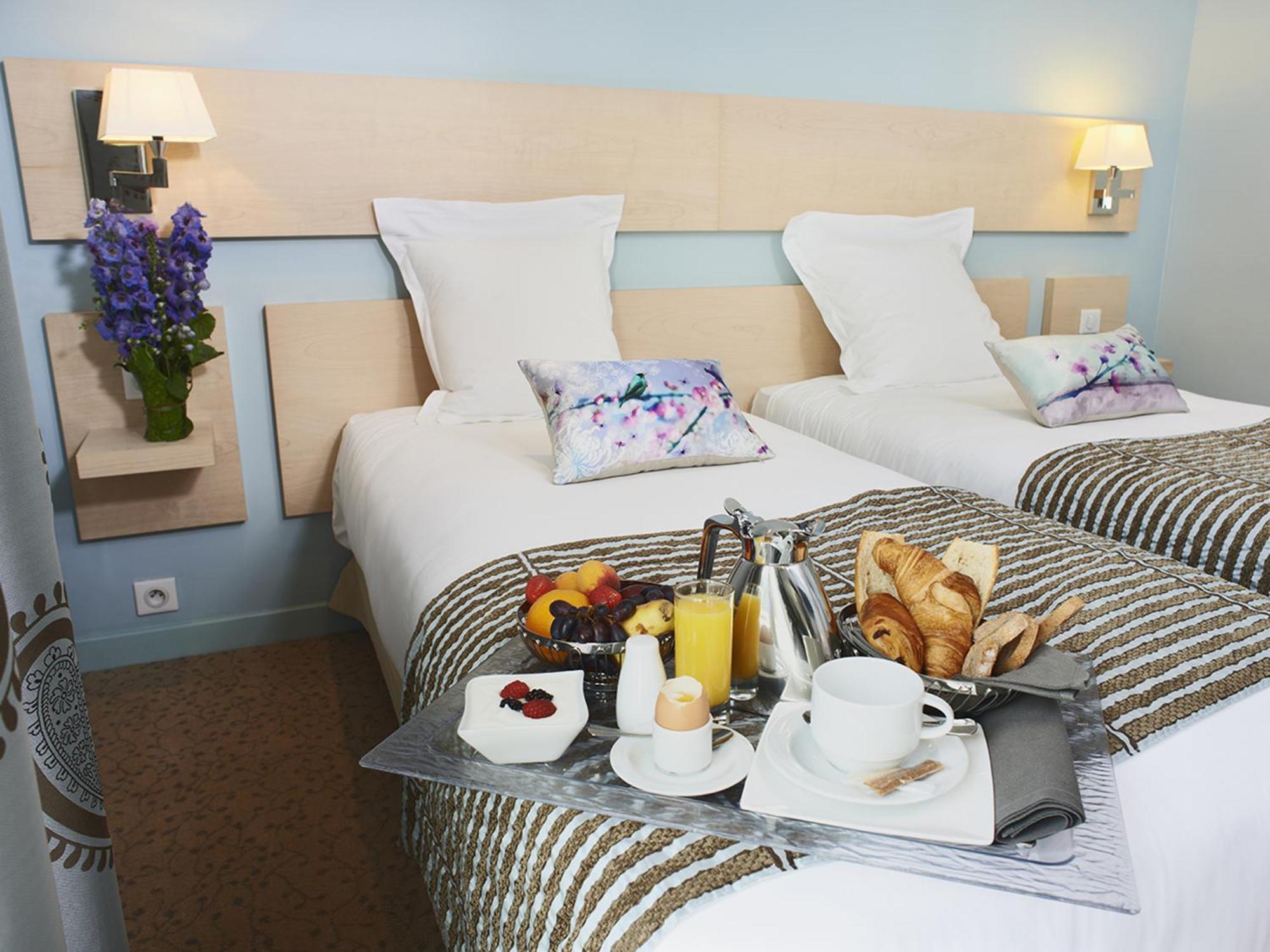 Privilege Quadruple Room,1215209695:JPEG