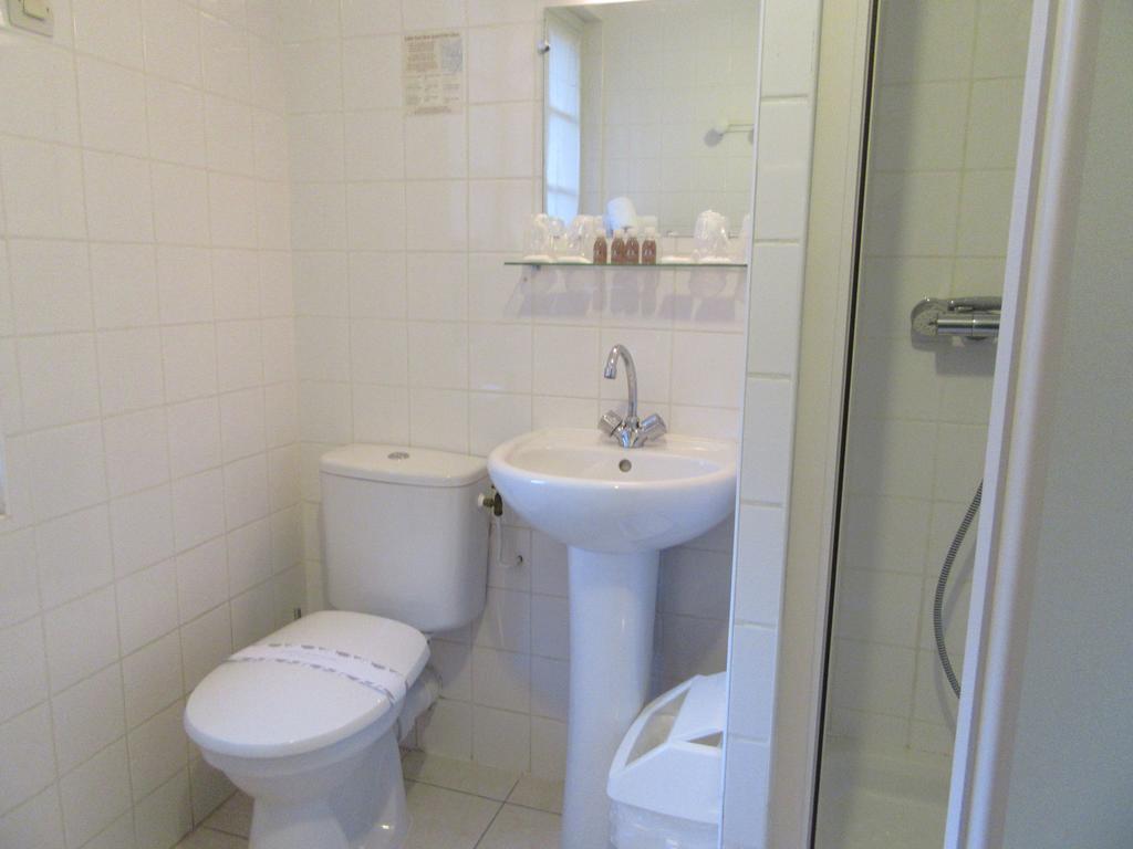 Double Room,397624554:JPEG