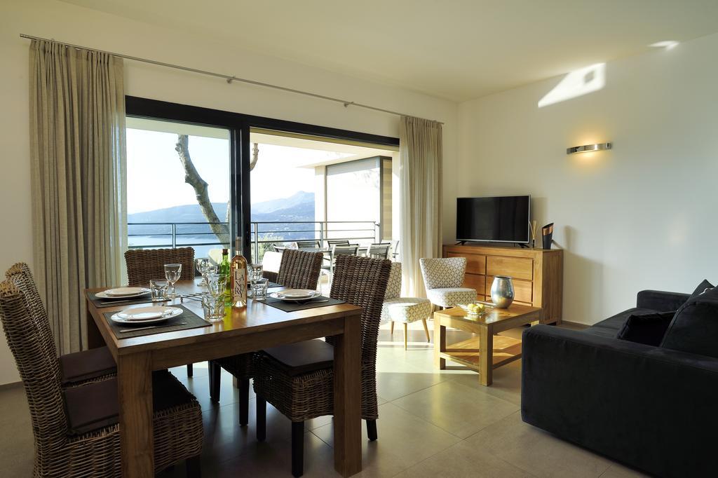 Comfort Two-Bedroom Suite Sea View
