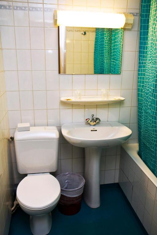 Double Room,32206597:JPEG