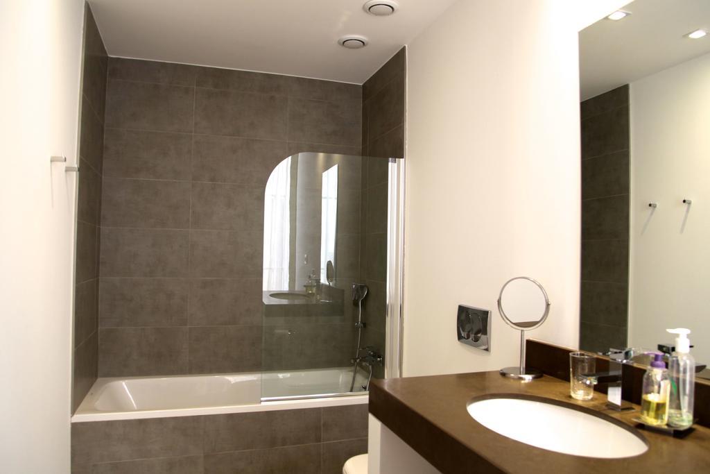 Deluxe One-Bedroom Apartment 54m2