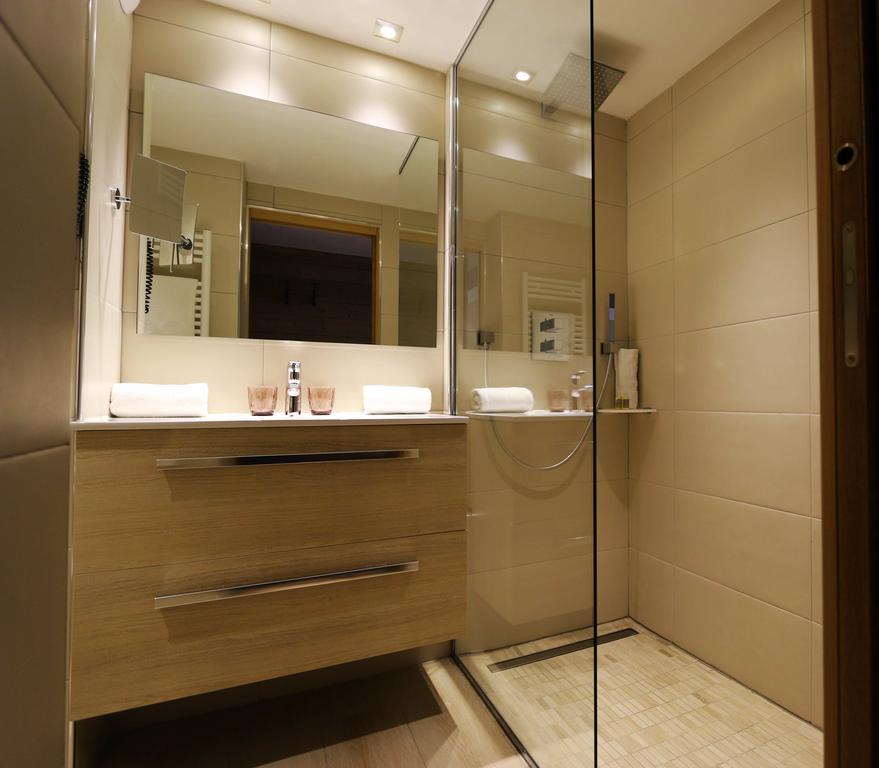 Prestige Double Room,342877363:JPEG