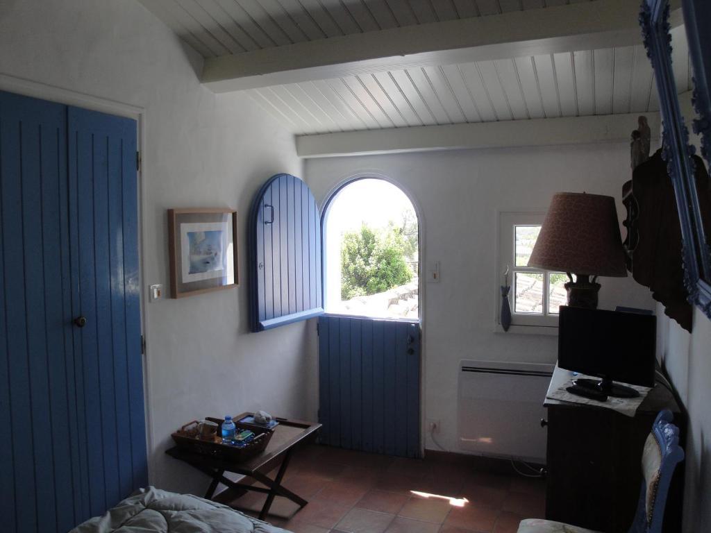 Superior Double Room Port View