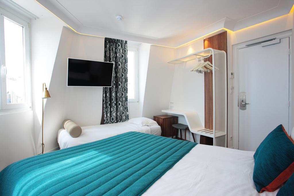 Eiffel Deluxe Room,338677279:JPEG