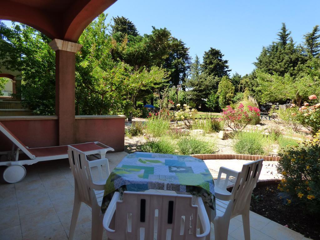 Superior Room with Terrace and Pool View