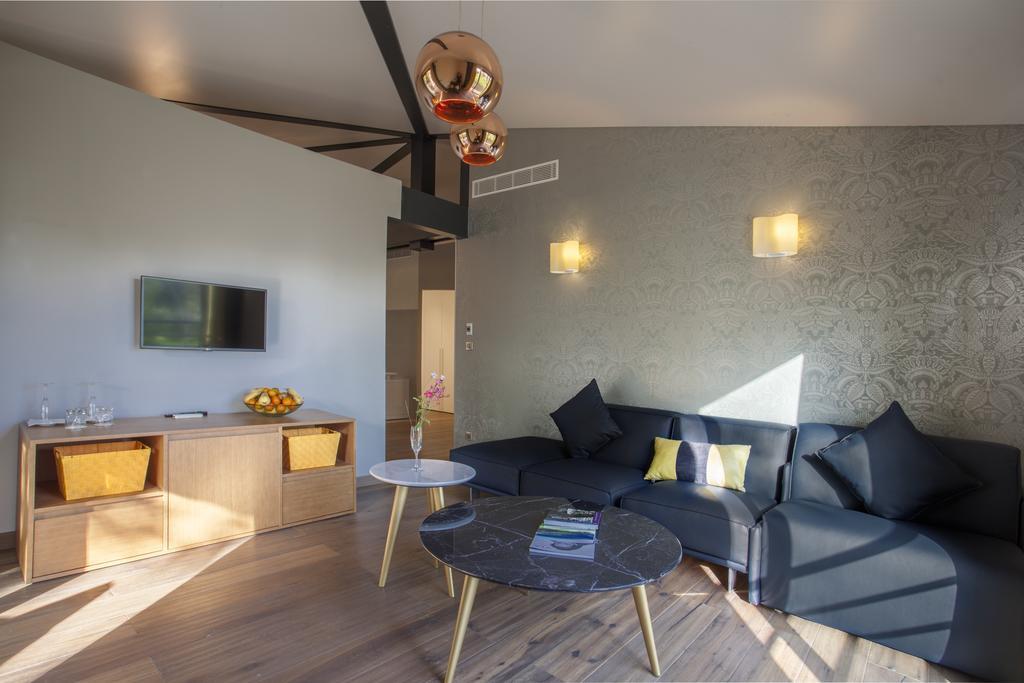 Prestige Suite