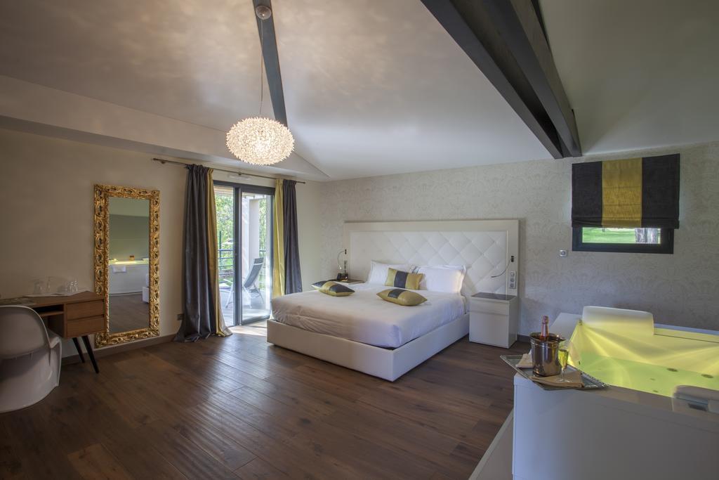 Prestige Suite