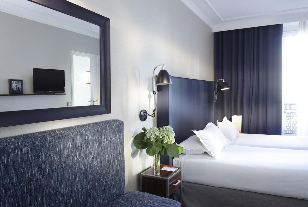 Quarto Standard com 2 Camas de Solteiro