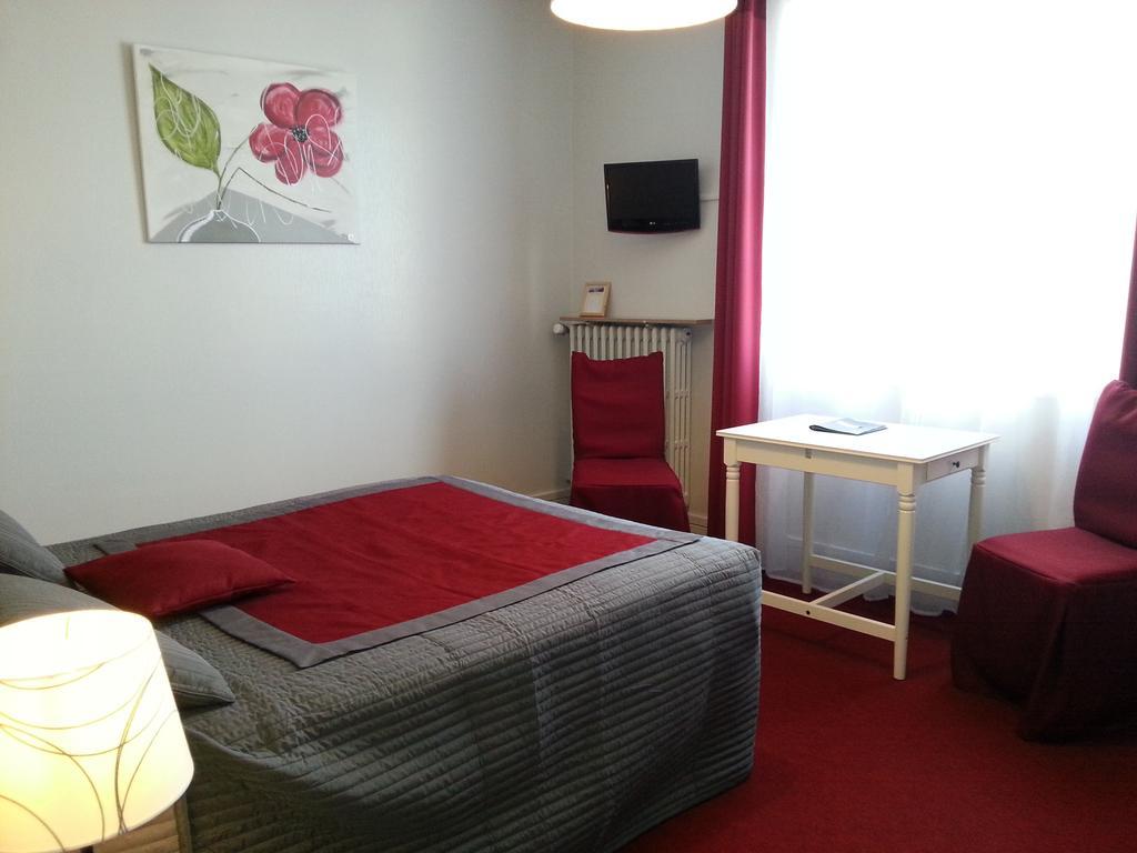 Double Room Shower