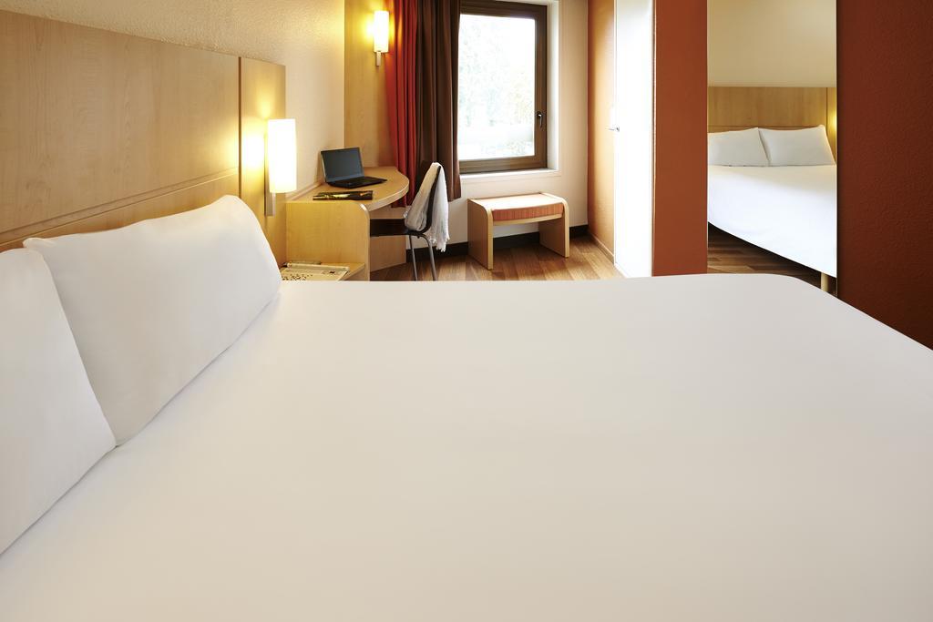 Standard Double Room,377707933:JPEG
