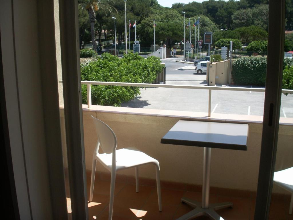 Comfort Double Room,53995783:JPEG