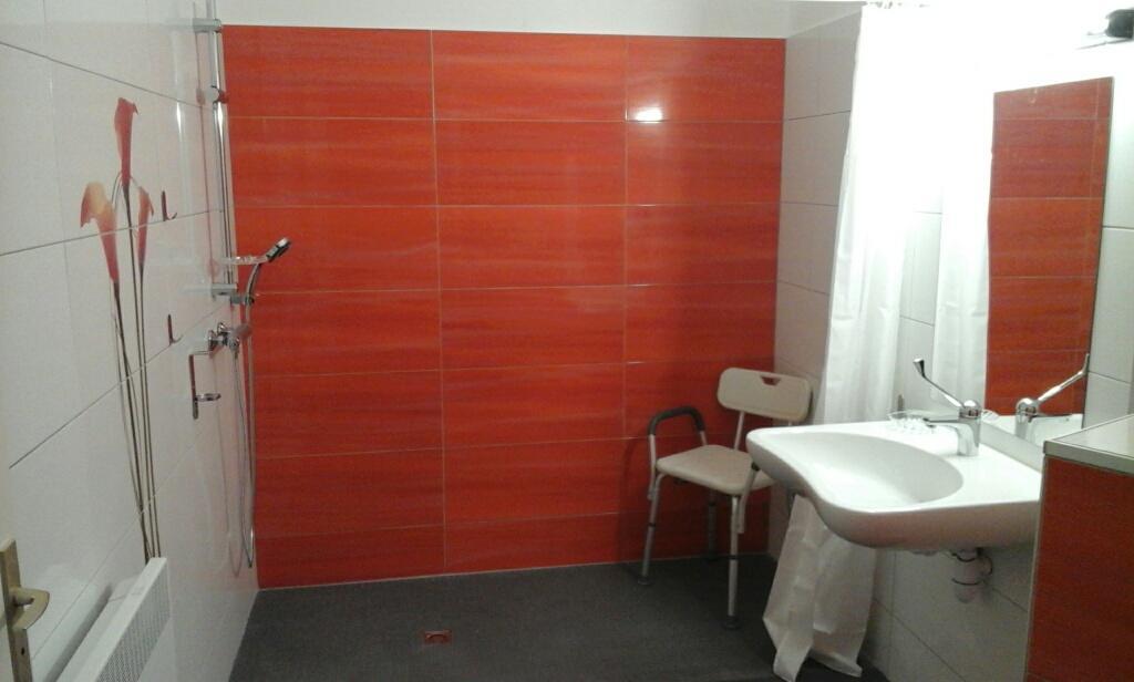 Triple Room,25977212:JPEG