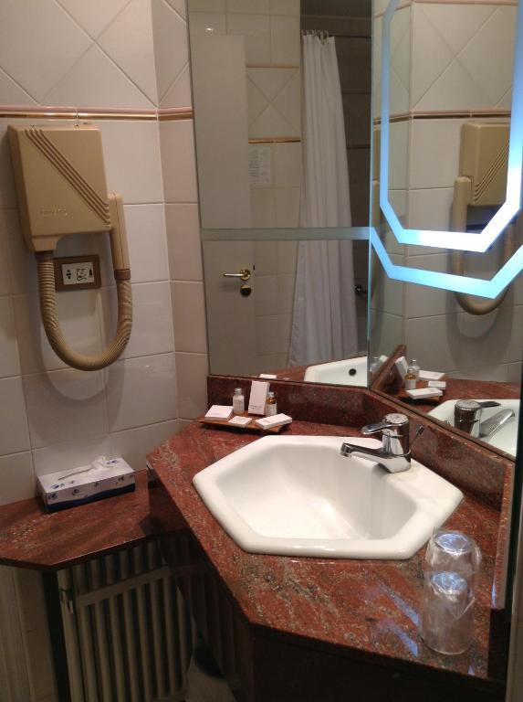 Classic Double or Twin Room
