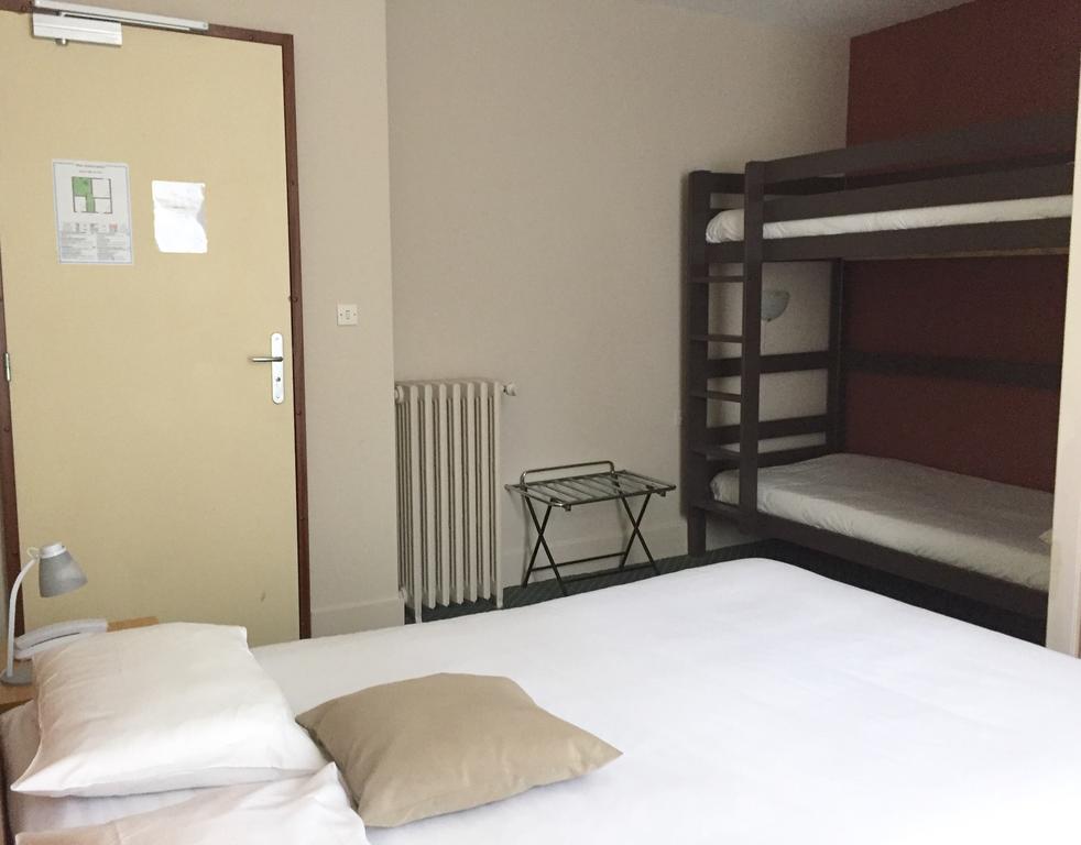 Family Room,399064470:JPEG