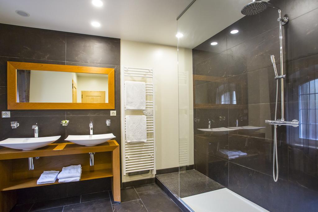 Privilege Junior Suite spa Bath